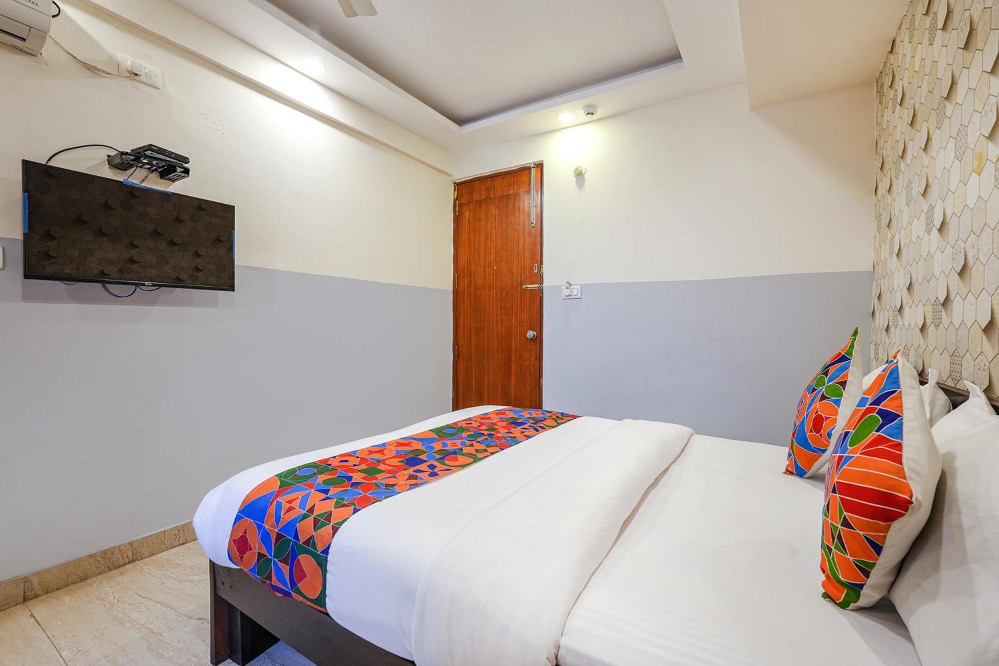 Fabexpress 24 Plus - Nr Sagar Hospital Бангалор Экстерьер фото